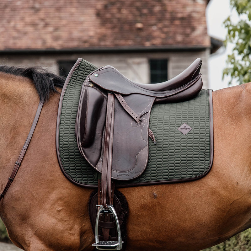 Kentucky Horsewear Colour Edition Leather Dressage Colour Edition Leather Dressage Saddle Pad