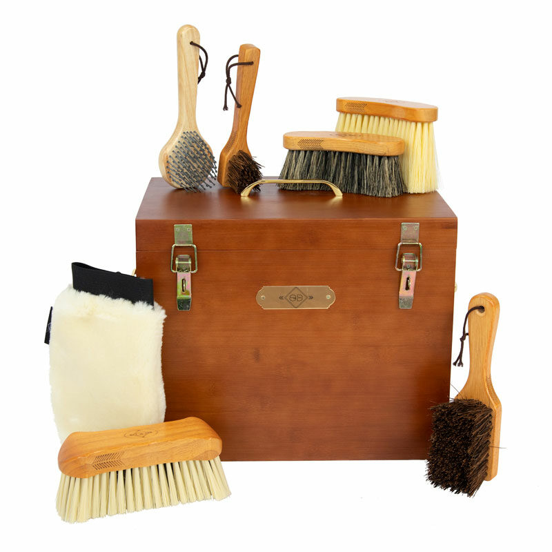 Grooming Deluxe Tack Box Set