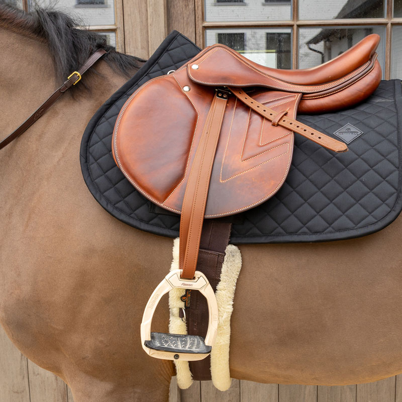 Dy'on Stirrup Leathers 3 Dy'on Stirrup Leathers - Image 3