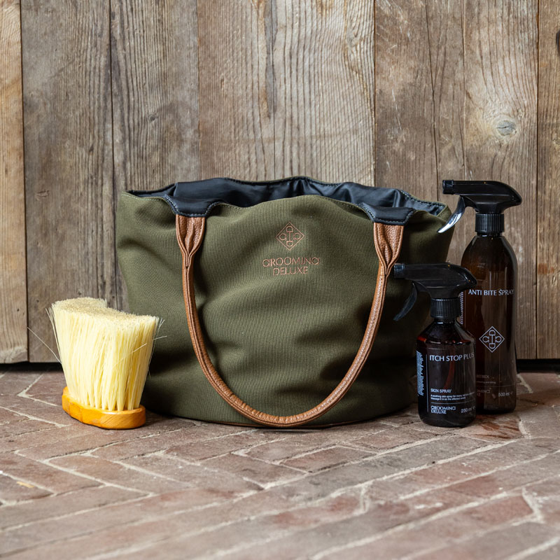 Grooming Deluxe Canvas Grooming Bag 3 Grooming Deluxe Canvas Grooming Bag