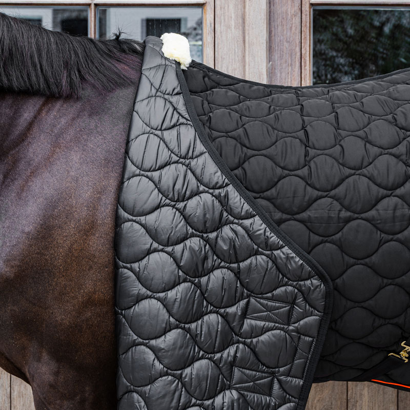 Kentucky Horsewear Stable Rug Wave 160g 7 Kentucky Horsewear Stable Rug Wave 160g - Image 7