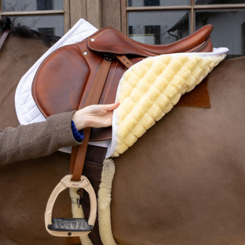 Skin Friendly Saddle Pad Sheepskin Diamond Show Jumping White 42814-02-SJ