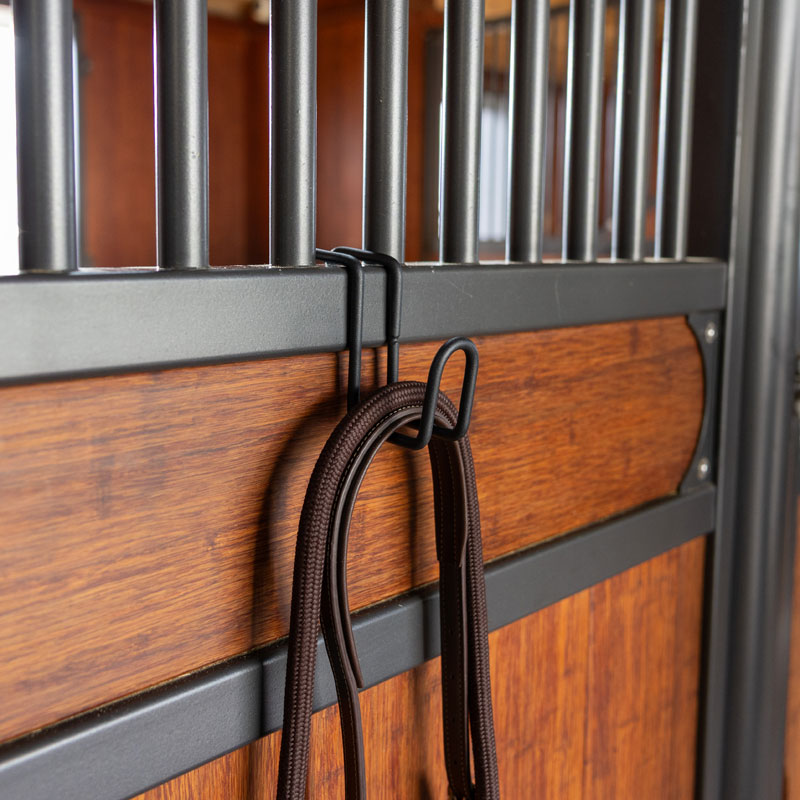 Grooming Deluxe Stable Hook 2 Grooming Deluxe Stable Hook - Image 2