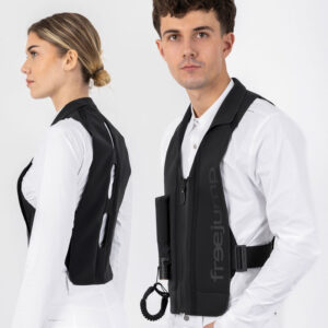Image shows a man and a woman both wearing the new Freejump Plume Airvest