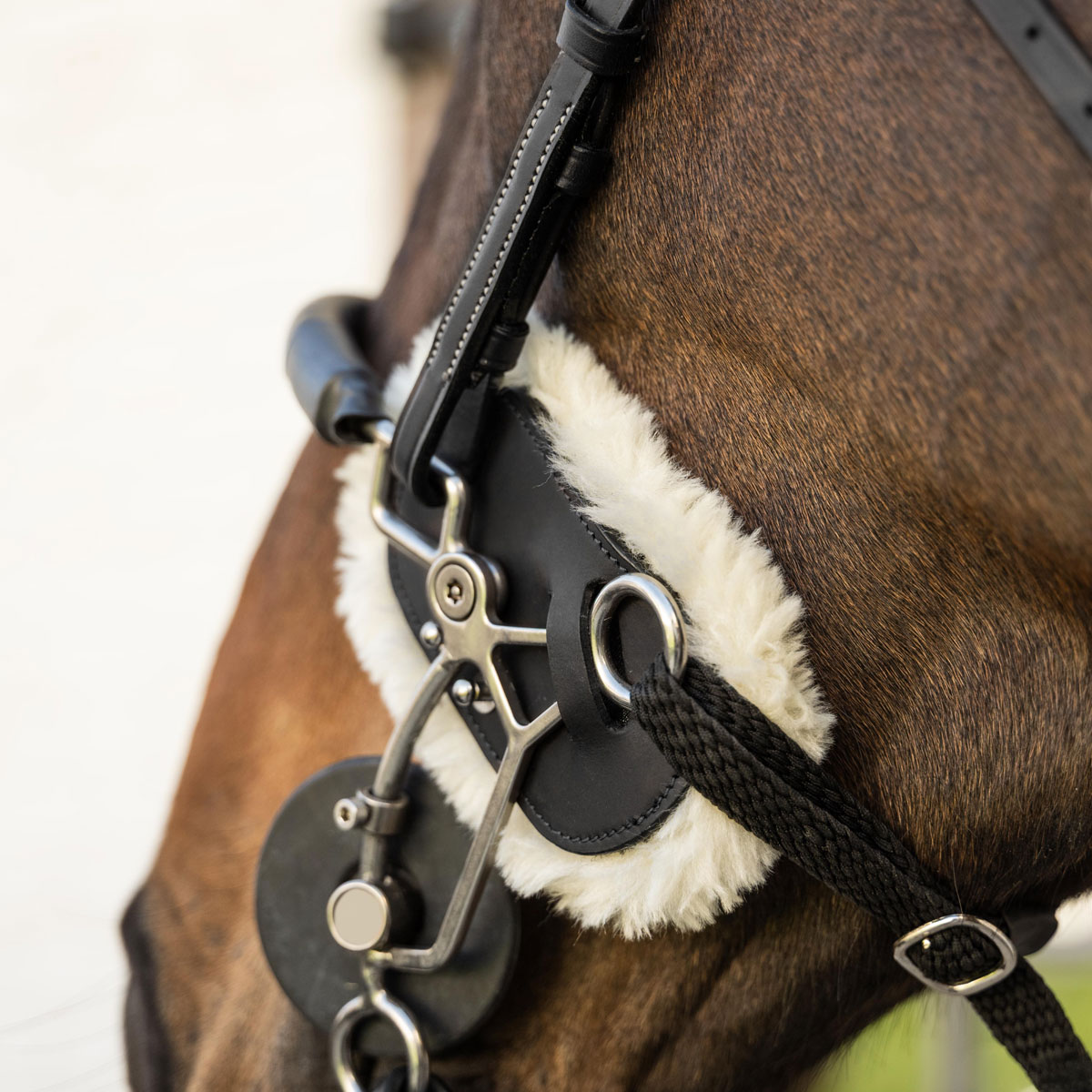 Dy'on Sheepskin Hackamore Protection 3 Dy'on Sheepskin Hackamore Protection - Image 3