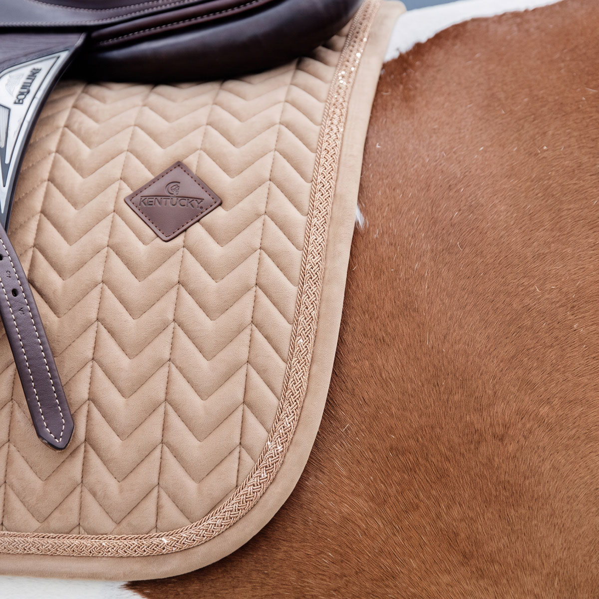 Velvet Fishbone Saddle Pad Plaited Glitter Rope 2 Velvet Fishbone Saddle Pad Plaited Glitter Rope